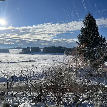 Allgaeu Ab In Den Sueden Apartamento Bernbeuren